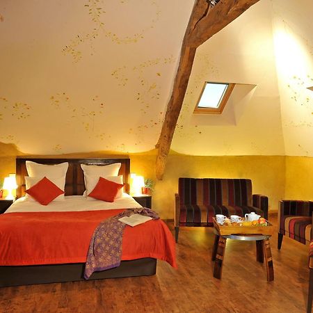 Hotel O2B Aux Berges De Broceliande Beignon Exterior foto